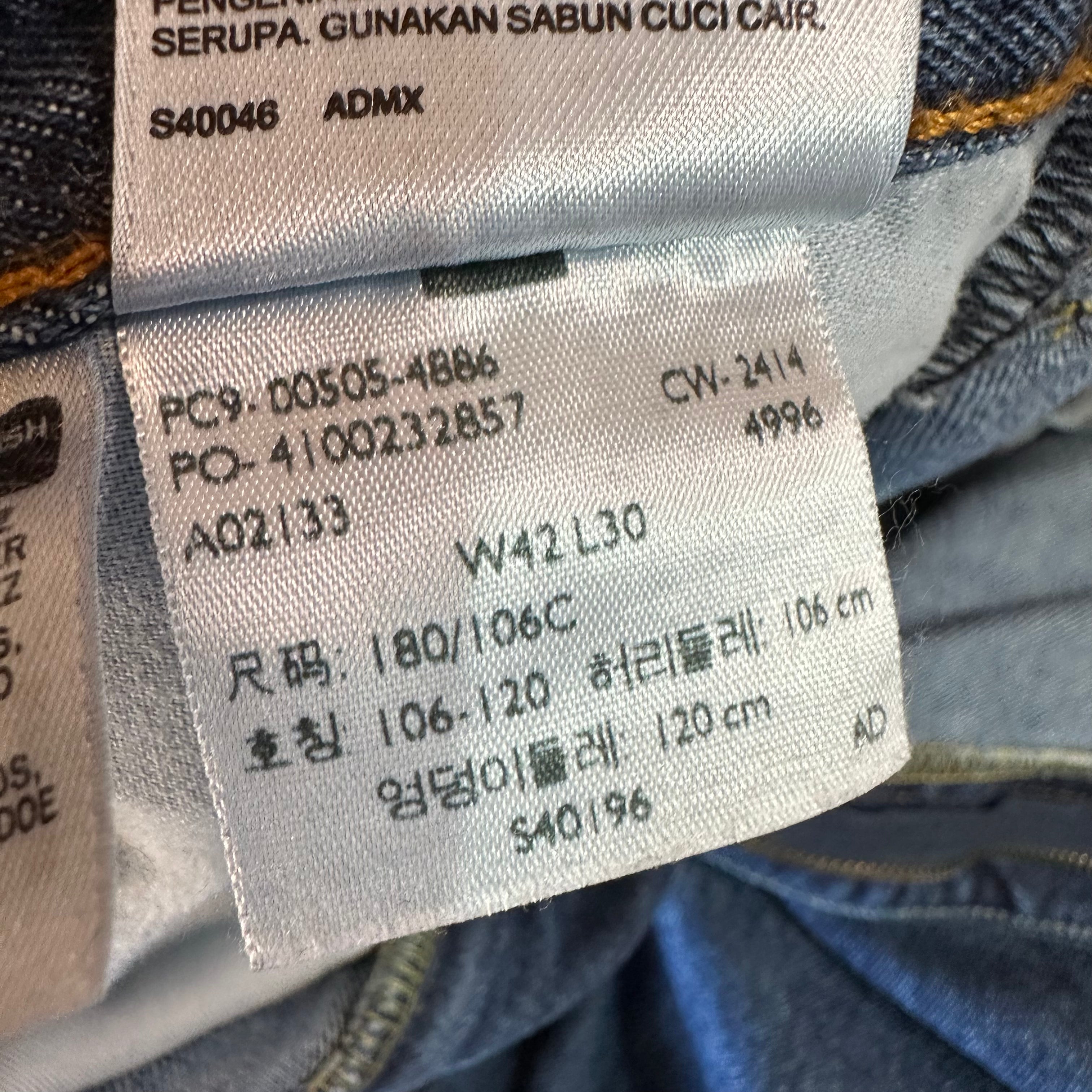 Levis 505 Mens 42x30 Blue Jeans