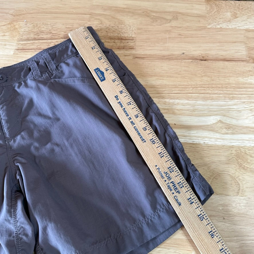 North Face Shorts Womens 8