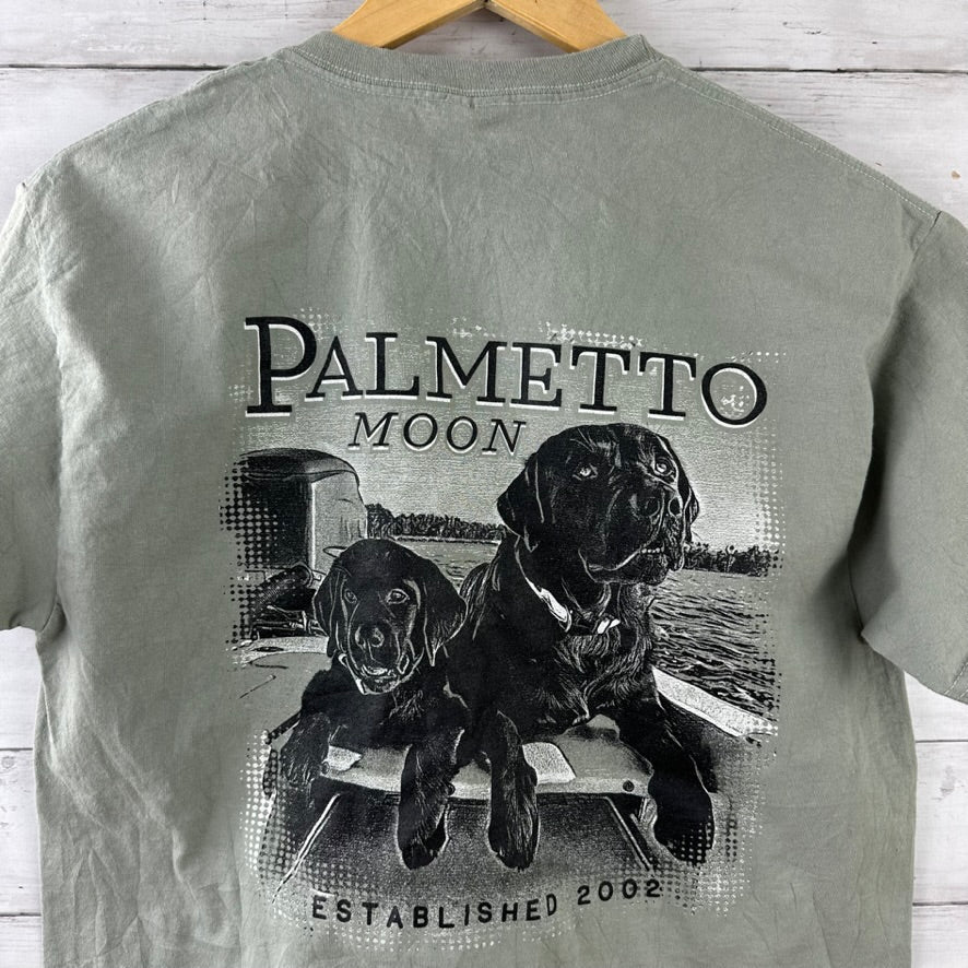 Palmetto Moon Shirt Size Medium Short Sleeve Crew Neck Dogs Graphic Hunting Lab