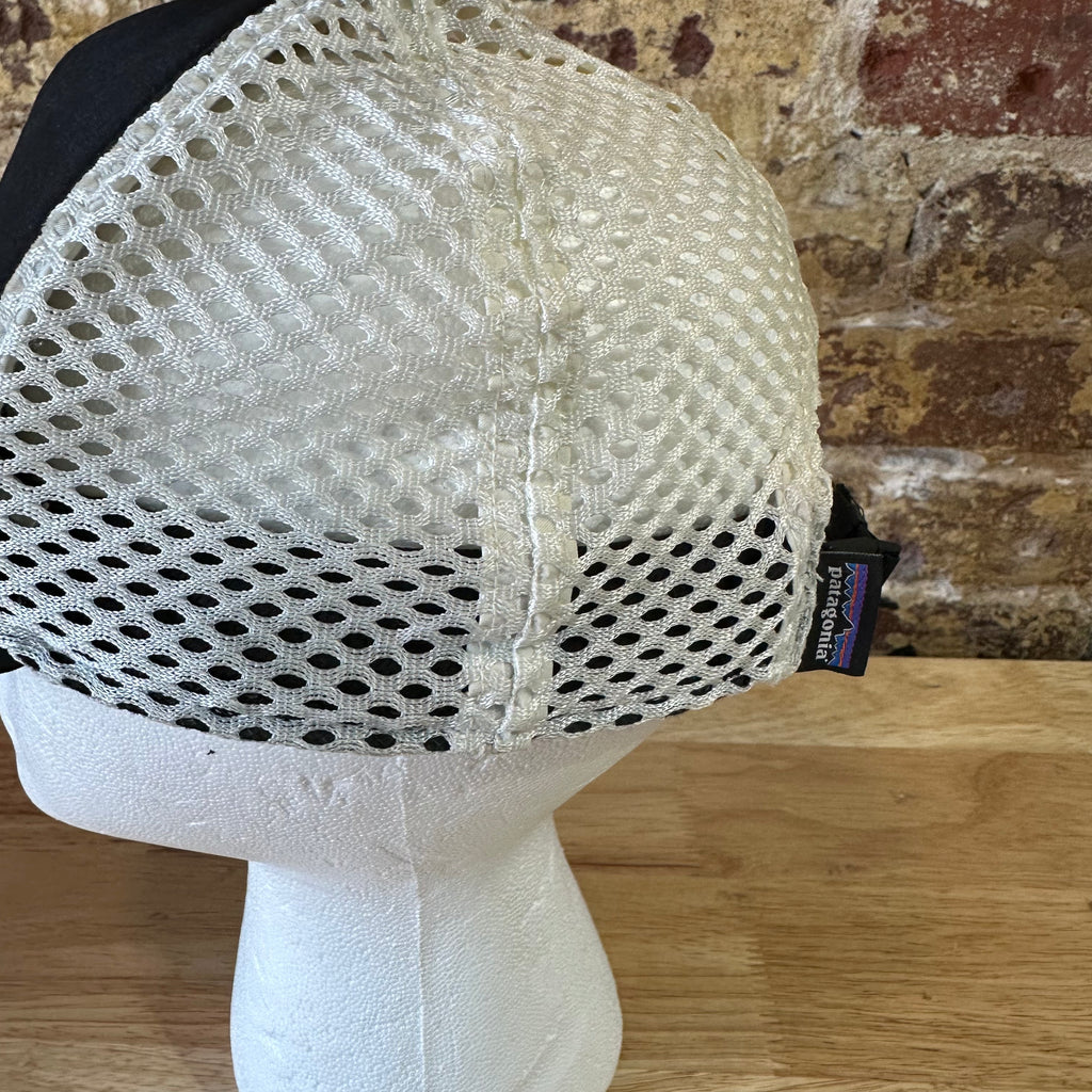 Patagonia Duckbill Black &amp; White Mesh Adjustable Running Hat / Cap