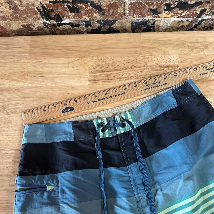 Patagonia Board Shorts Mens 33