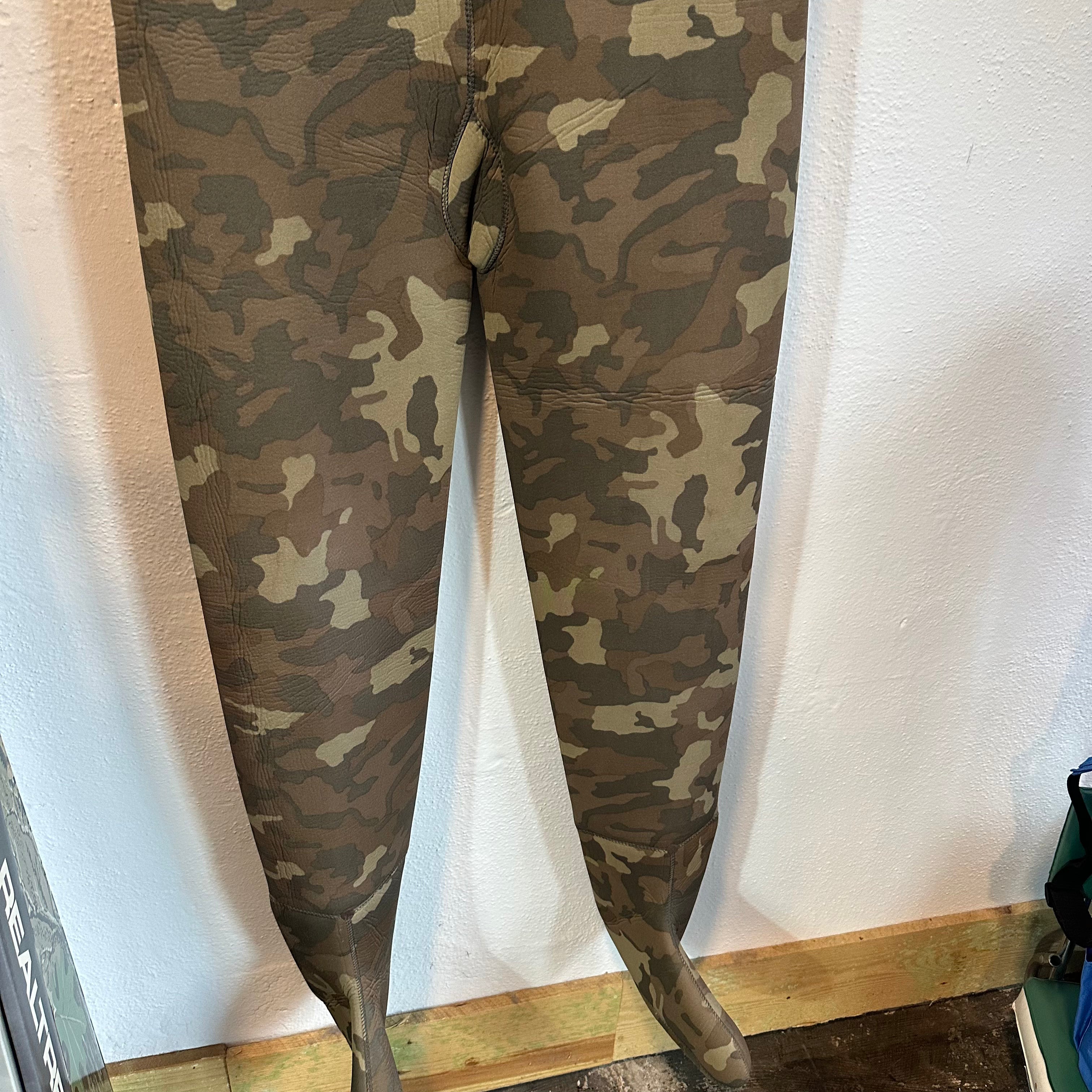 Cabela's Camo Waders