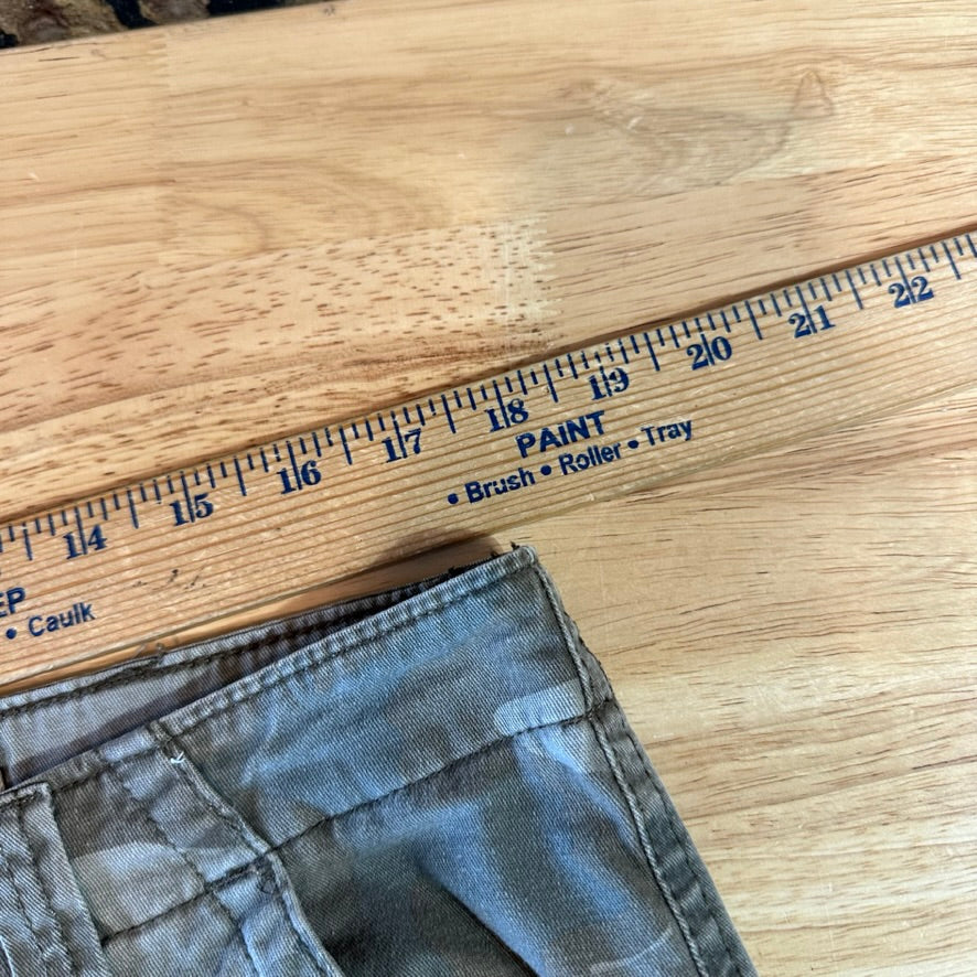 Wrangler Mens 34x32 Camo Cargo Pants