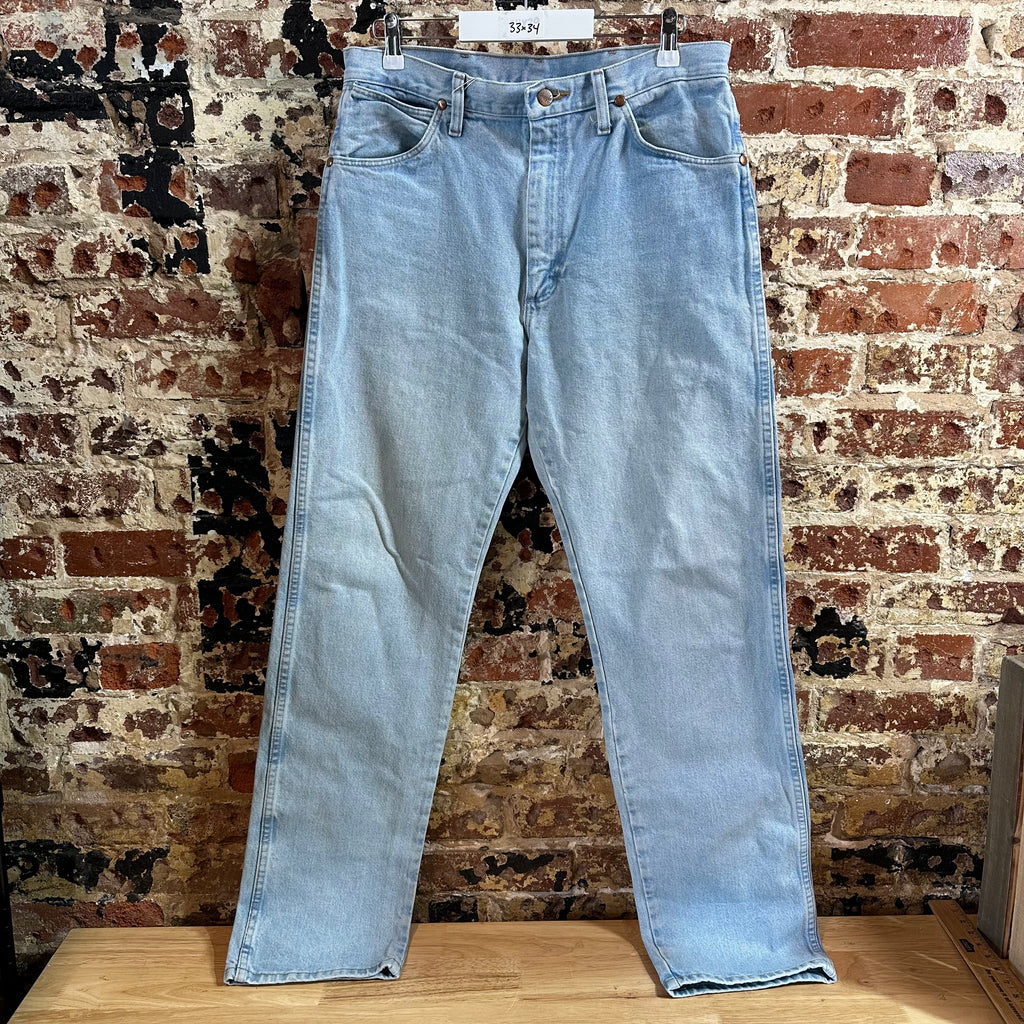 Wrangler Mens 33x34 Light Blue Jeans
