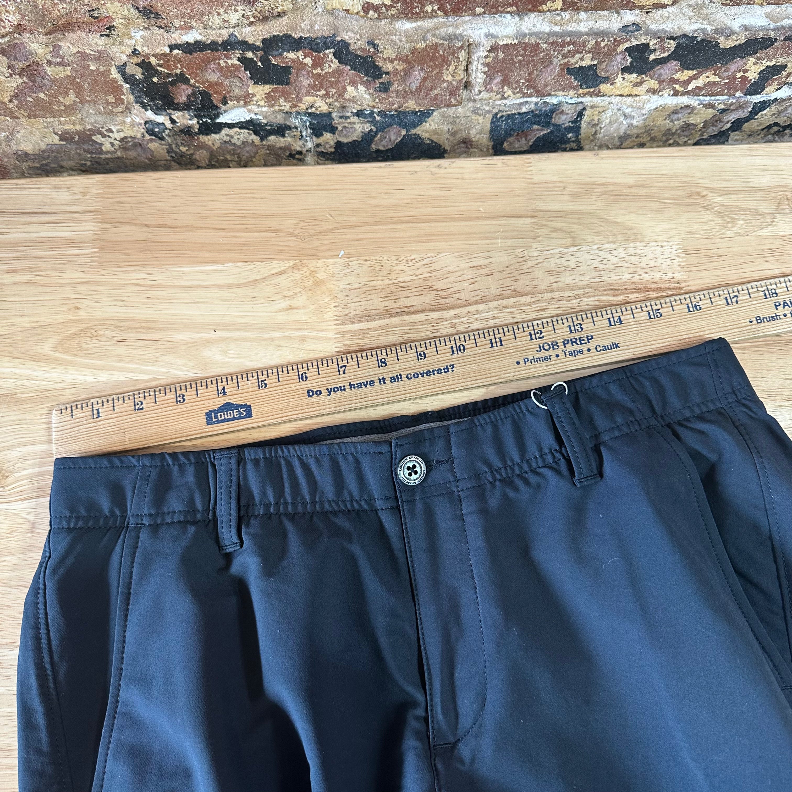 Under Armour Mens 34x30 Black Pants