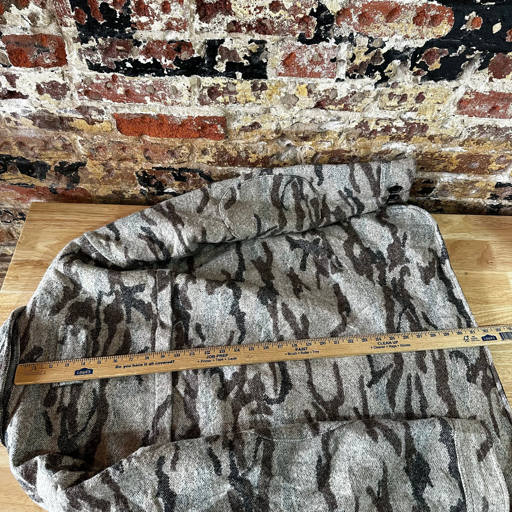 Silent Predator Men’s XL Wool Camo Hunting Coat High Quality EUC