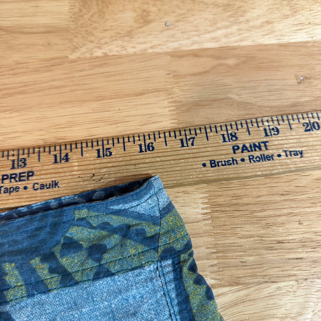 Patagonia Board Shorts Mens 32