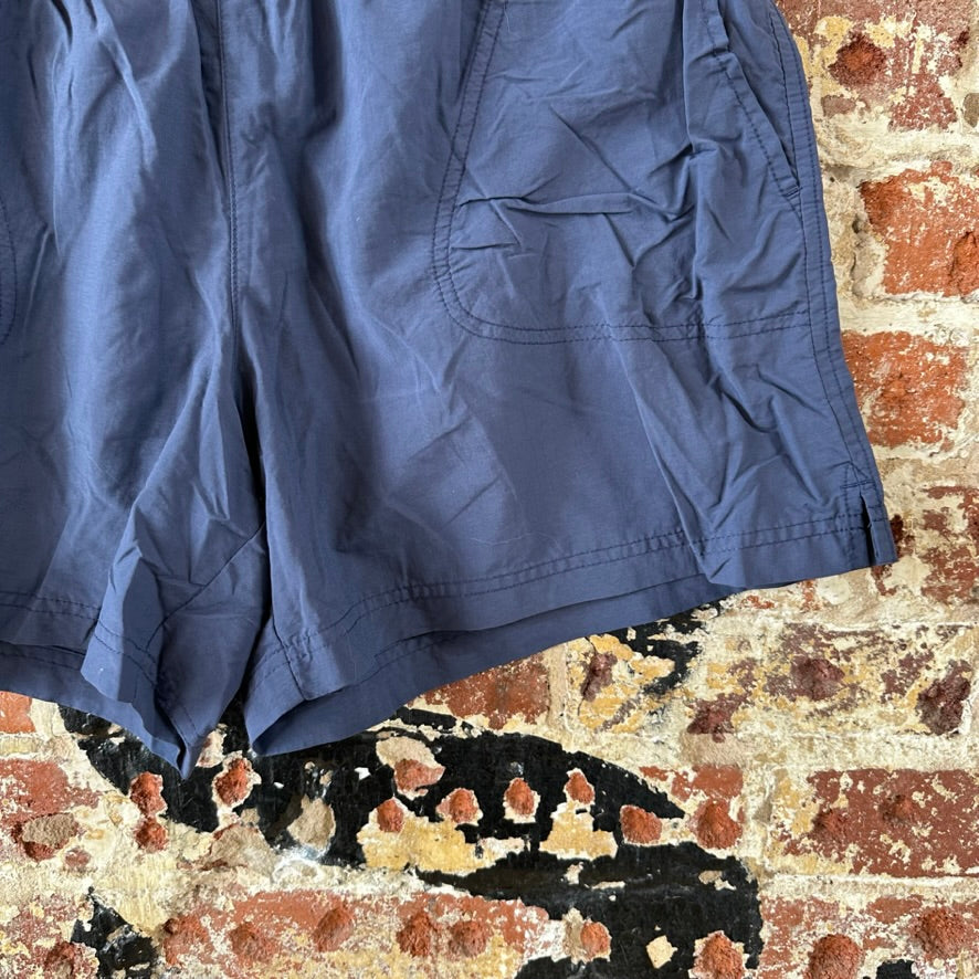 Columbia Camo Large Blue Drawstring w/Pockets Womens Shorts casual 32x4.5"