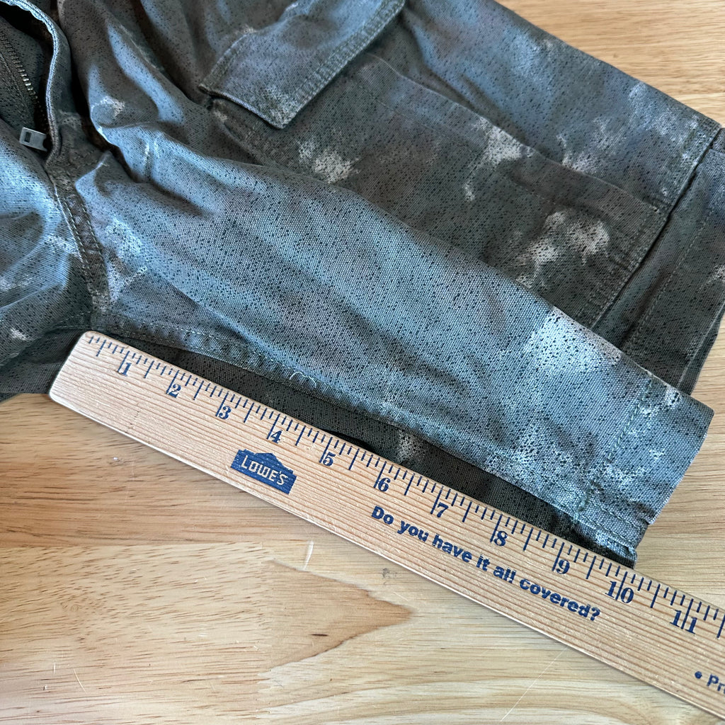 Carhartt CAmo Cargo Shorts Mens 34