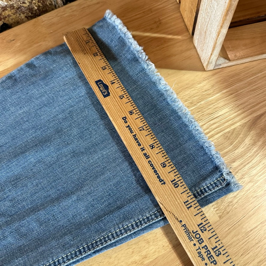 Ariat Womens 27XL Flare Jeans