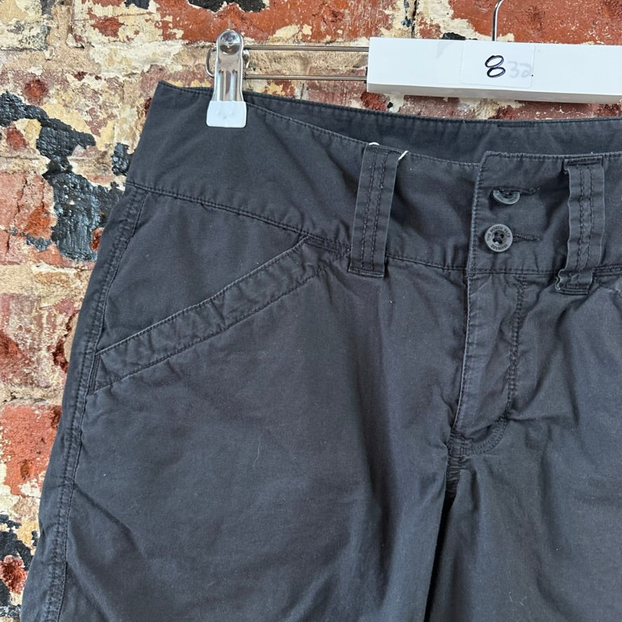 North Face Women's 8 Black Shorts