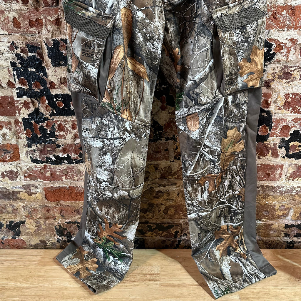 Magellan Mens Medium Camo Fleece Pants