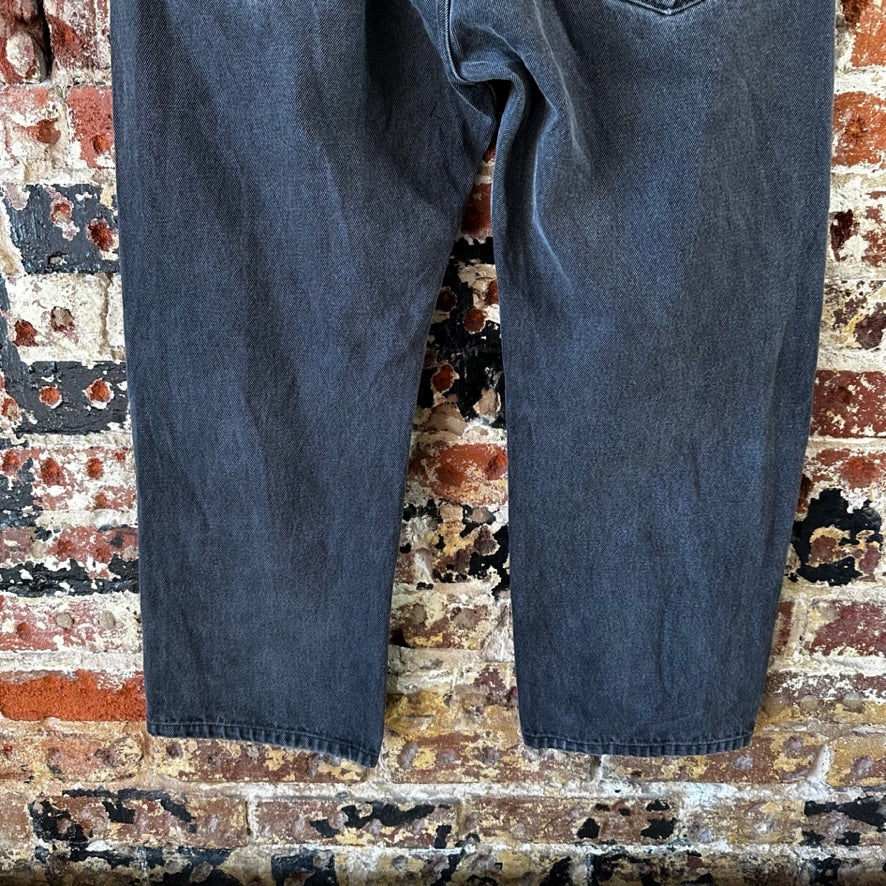 Levis 505 Jeans Mens 38x30 Regular Zip fly Faded Black denim Levi's