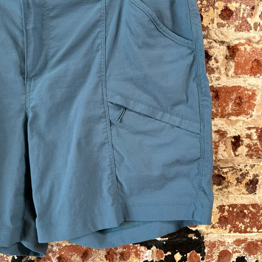 Duluth Womens 14 Blue Shorts