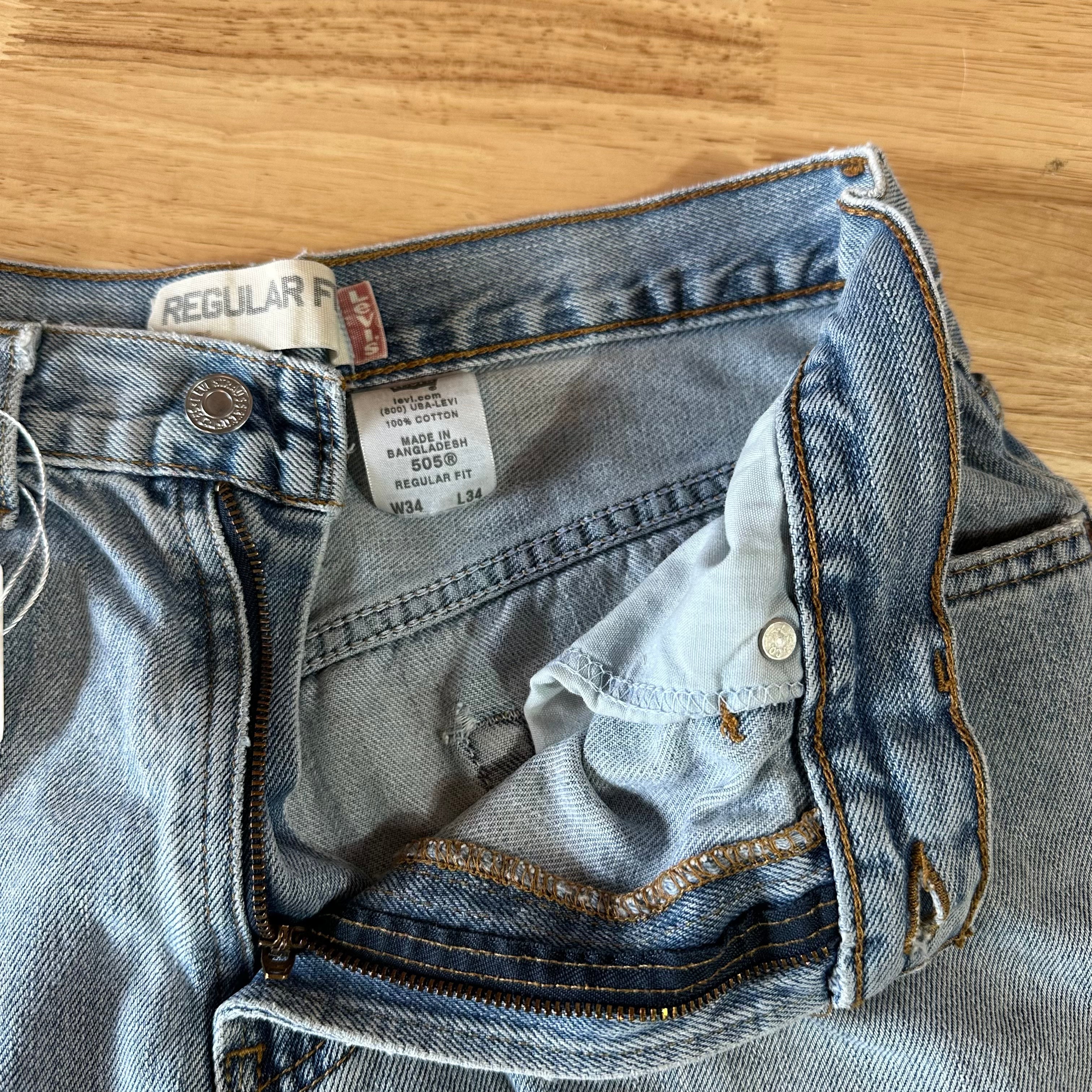 Levi's Cut off Jean Shorts Womens 34