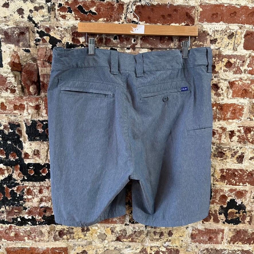 HUK Fishing Shorts Mens XL waist Blue Fishing Outdoor Hiking 8.5" inseam