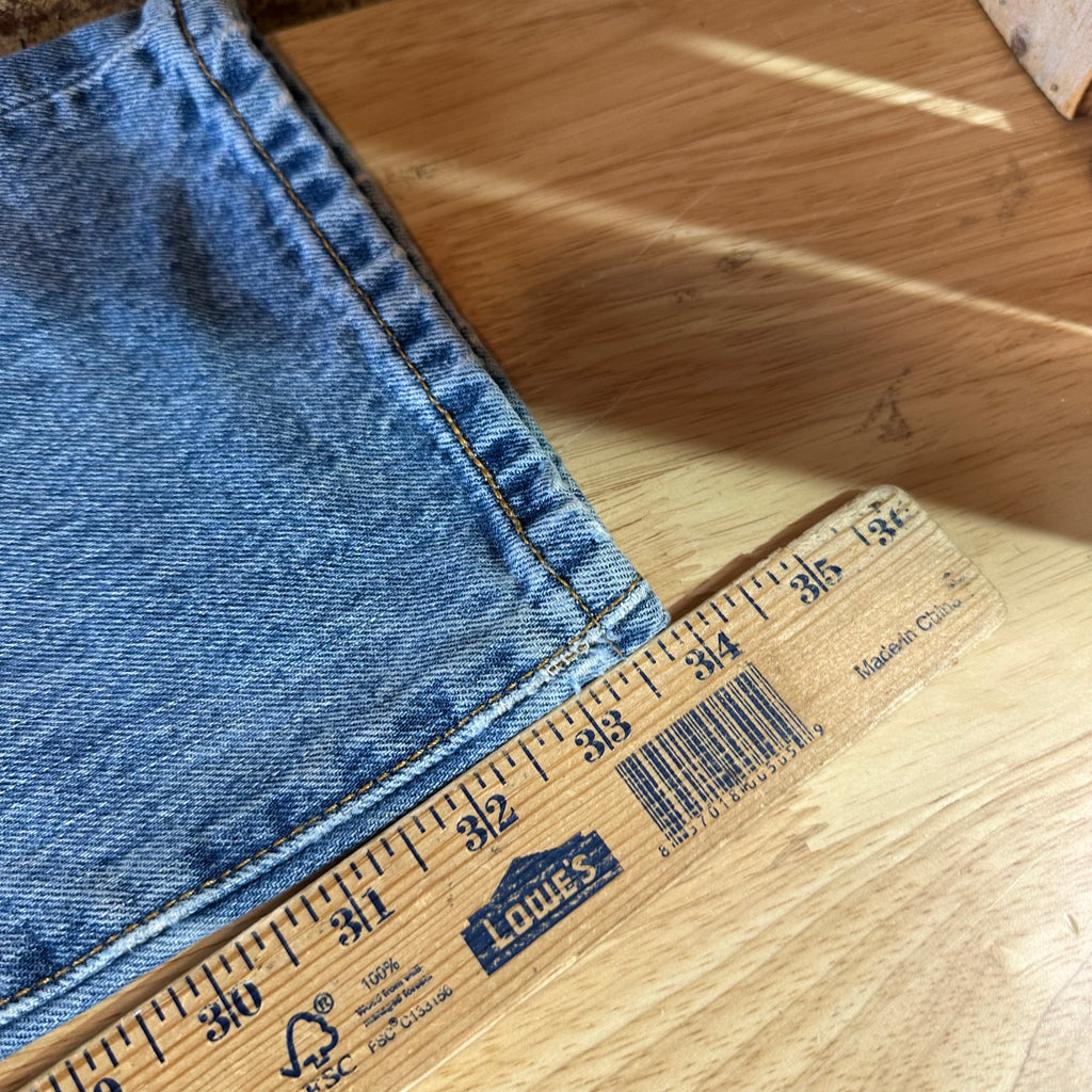 Levi's 501 Mens 33x34 Blue Jeans