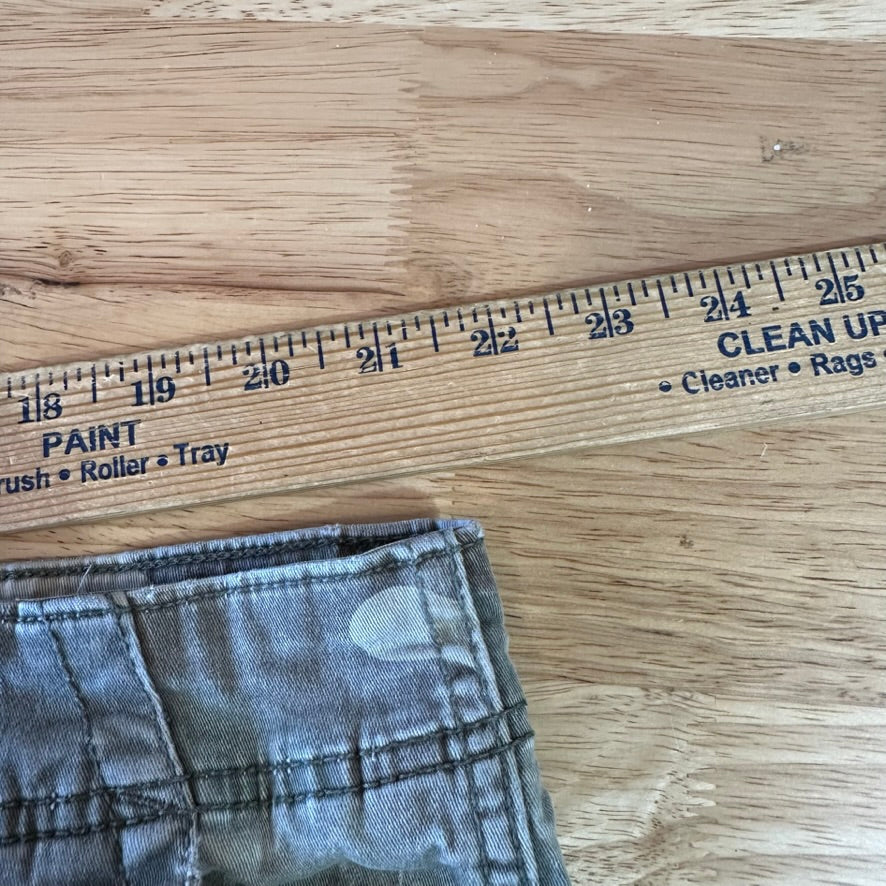 American Eagle Camo Cargo Shorts Men’s 42 Extreme Flex Army