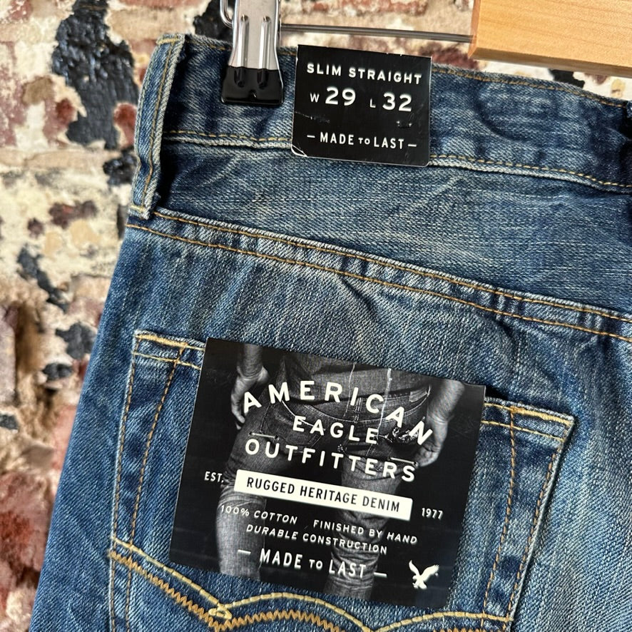 American Eagle Mens 29x32 Blue Jeans NEW