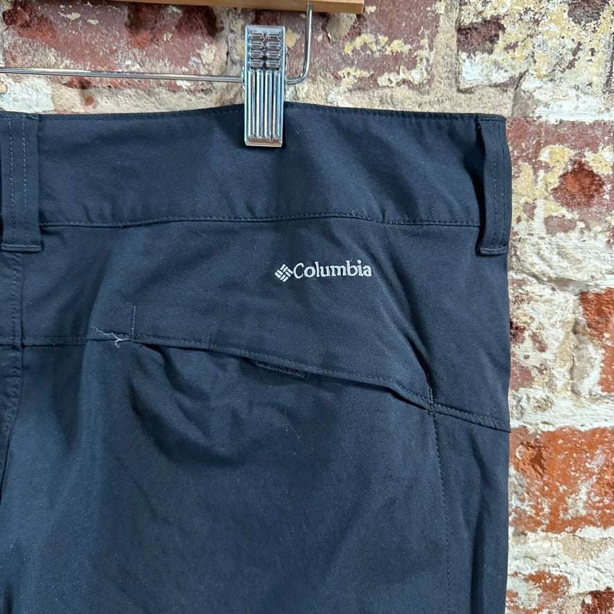 Columbia Womens 16 Black Capris