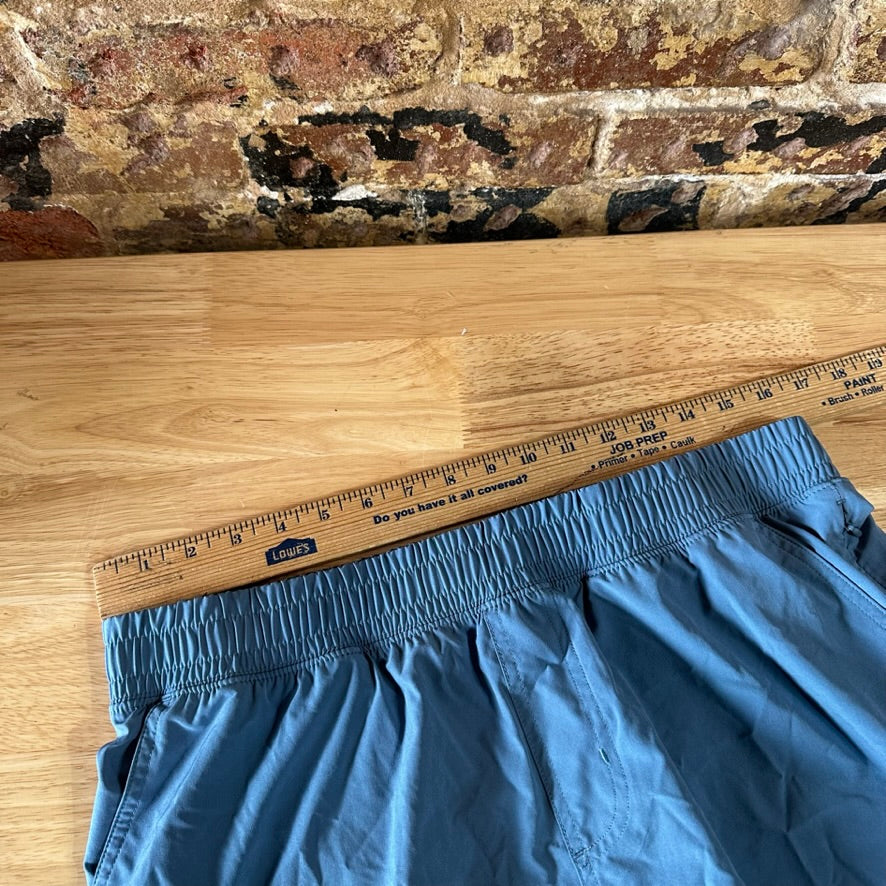 Rhone Blue Shorts Mens Large