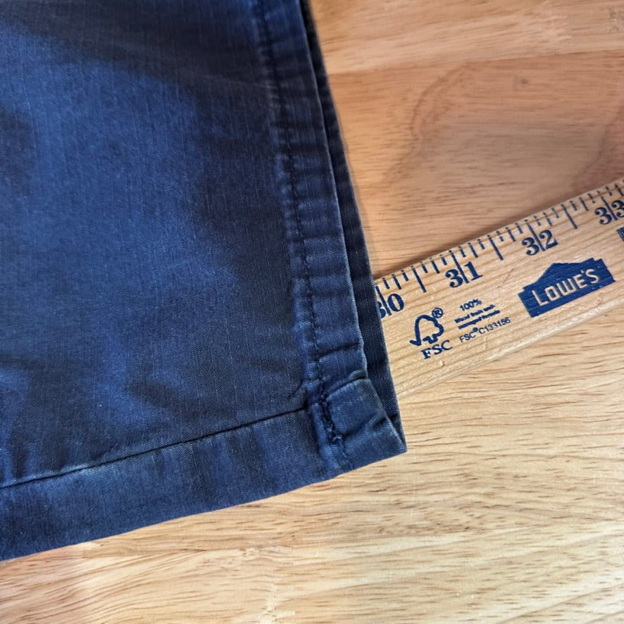 Wrangler Mens 33x32 black Pants