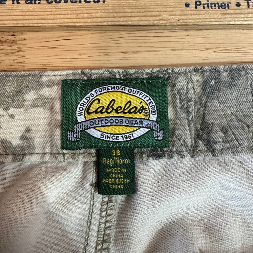 Cabela's Camo Cargo Pants Zonz Hunting Sz 36 Reg Adjustable Outdoor Gear