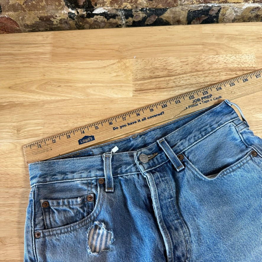 Levi's Cut Off Denim Jean Shorts Womens 28 Distressed