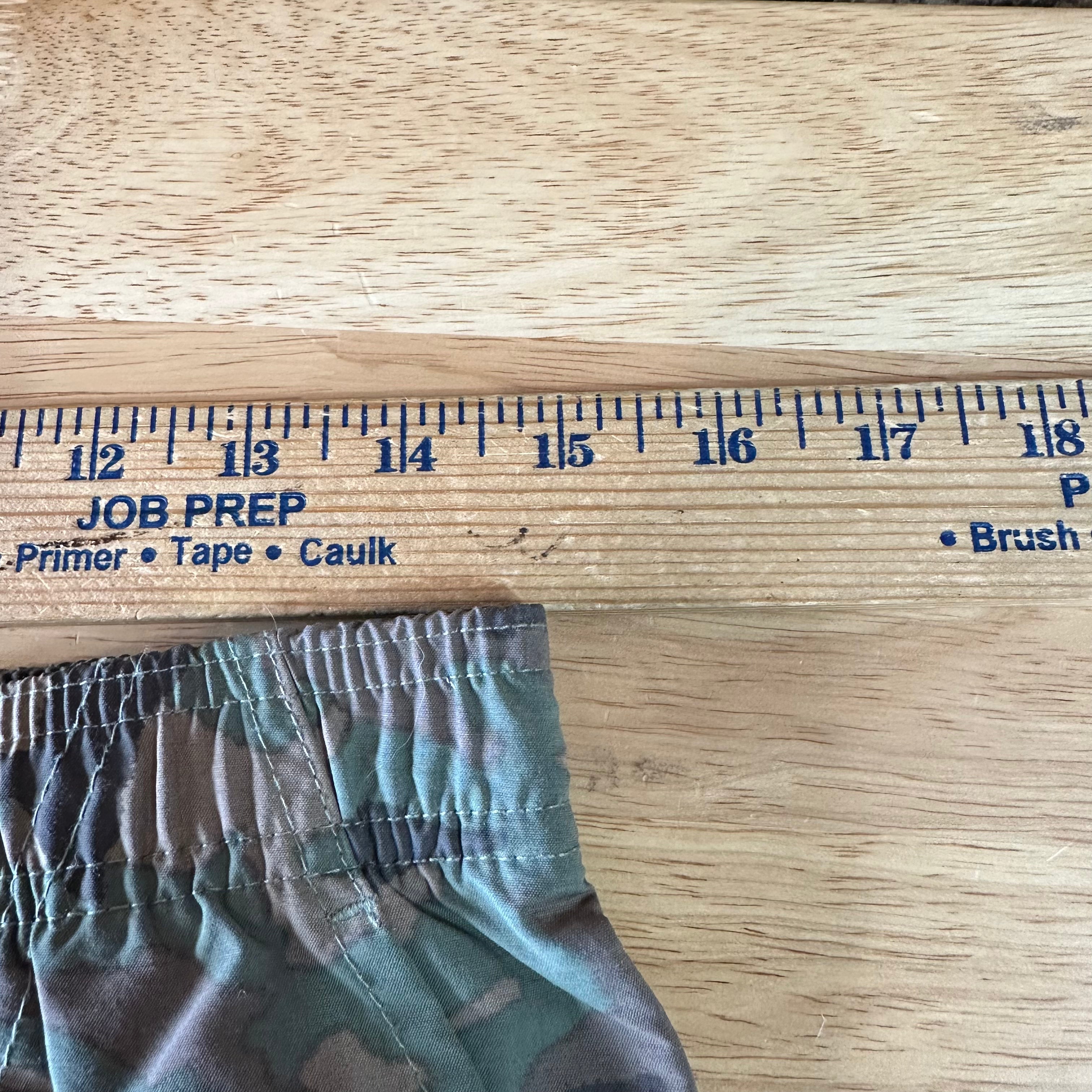 Columbia Camo Small Printed Bay Drawstring w/Pockets Womens Shorts casual