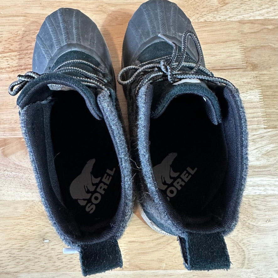 Sorel Woman's 9 Gray Boots