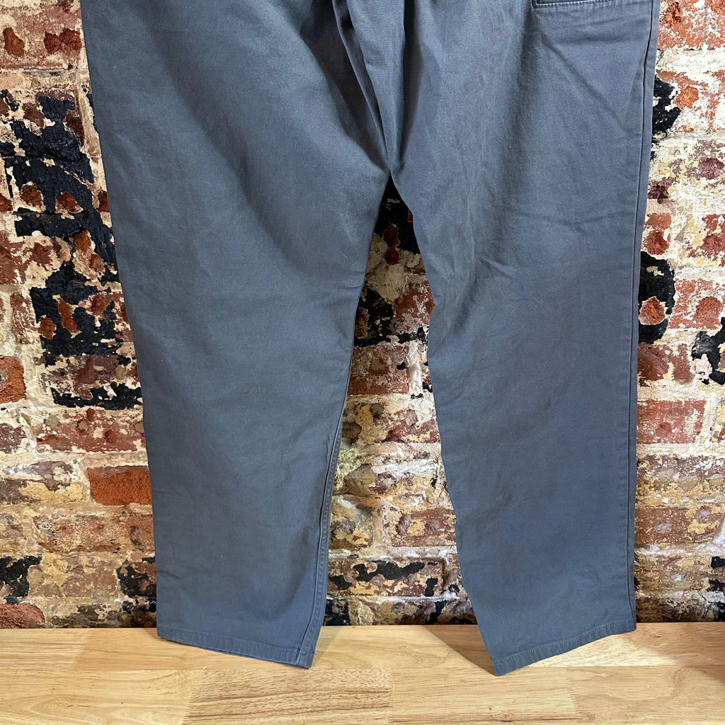 Carhartt Mens 34x32 Gray Pants
