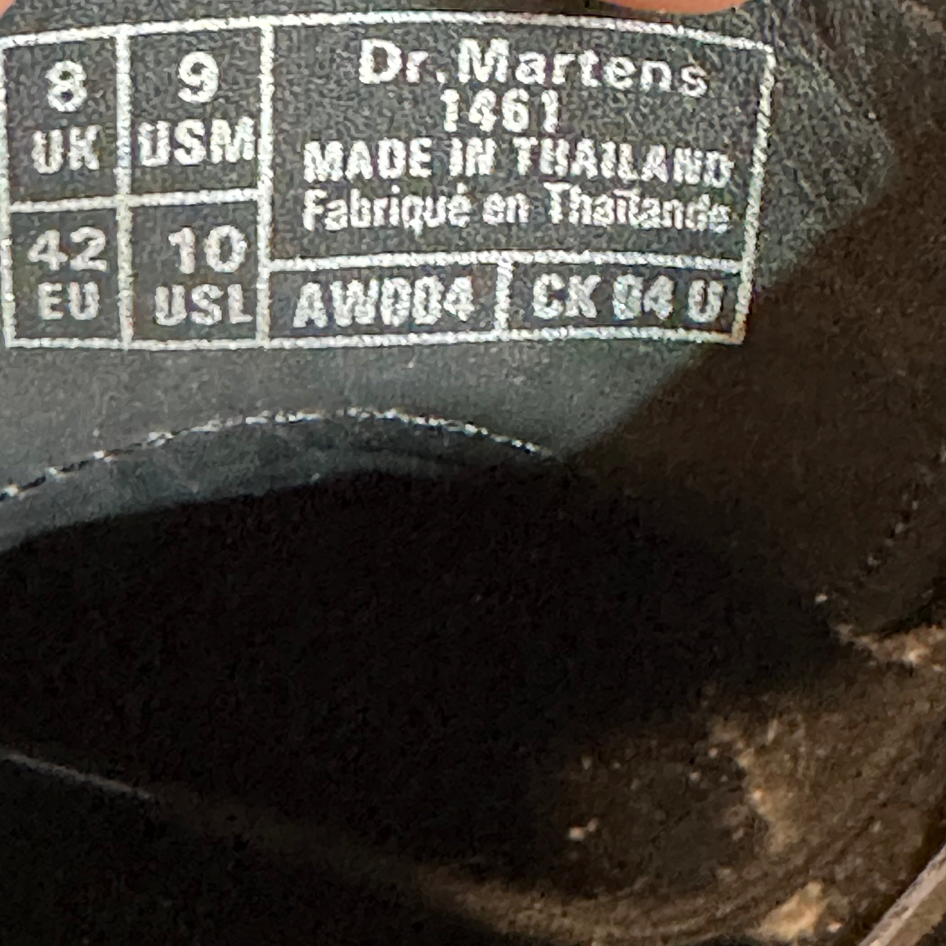 Dr Martens Women's 10 Boots