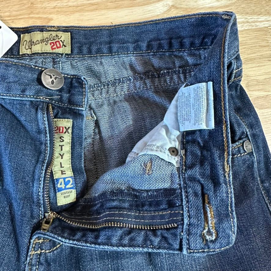 Wrangler 20x Mens 32x30 Bootcut Jeans