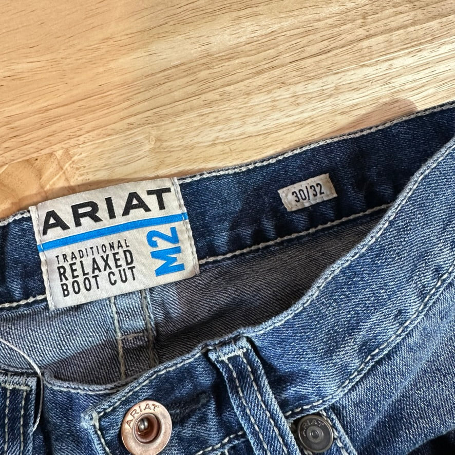 Ariat M2 Mens 30x32 Blue Jeans