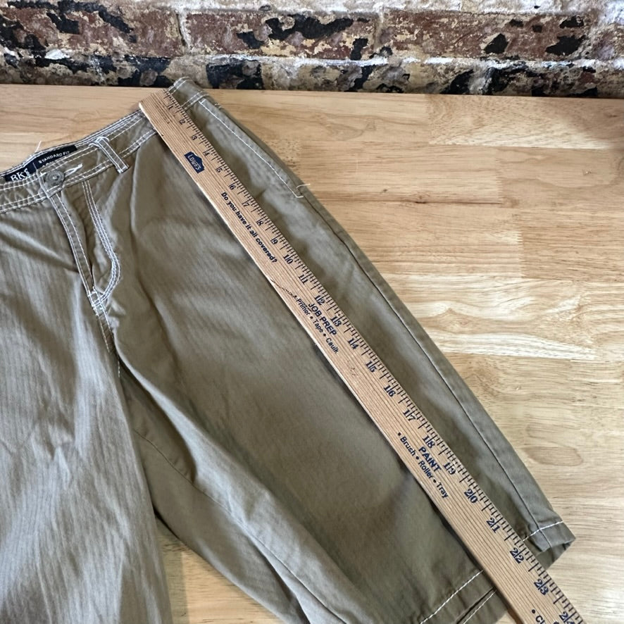 BKE Shorts Mens 30