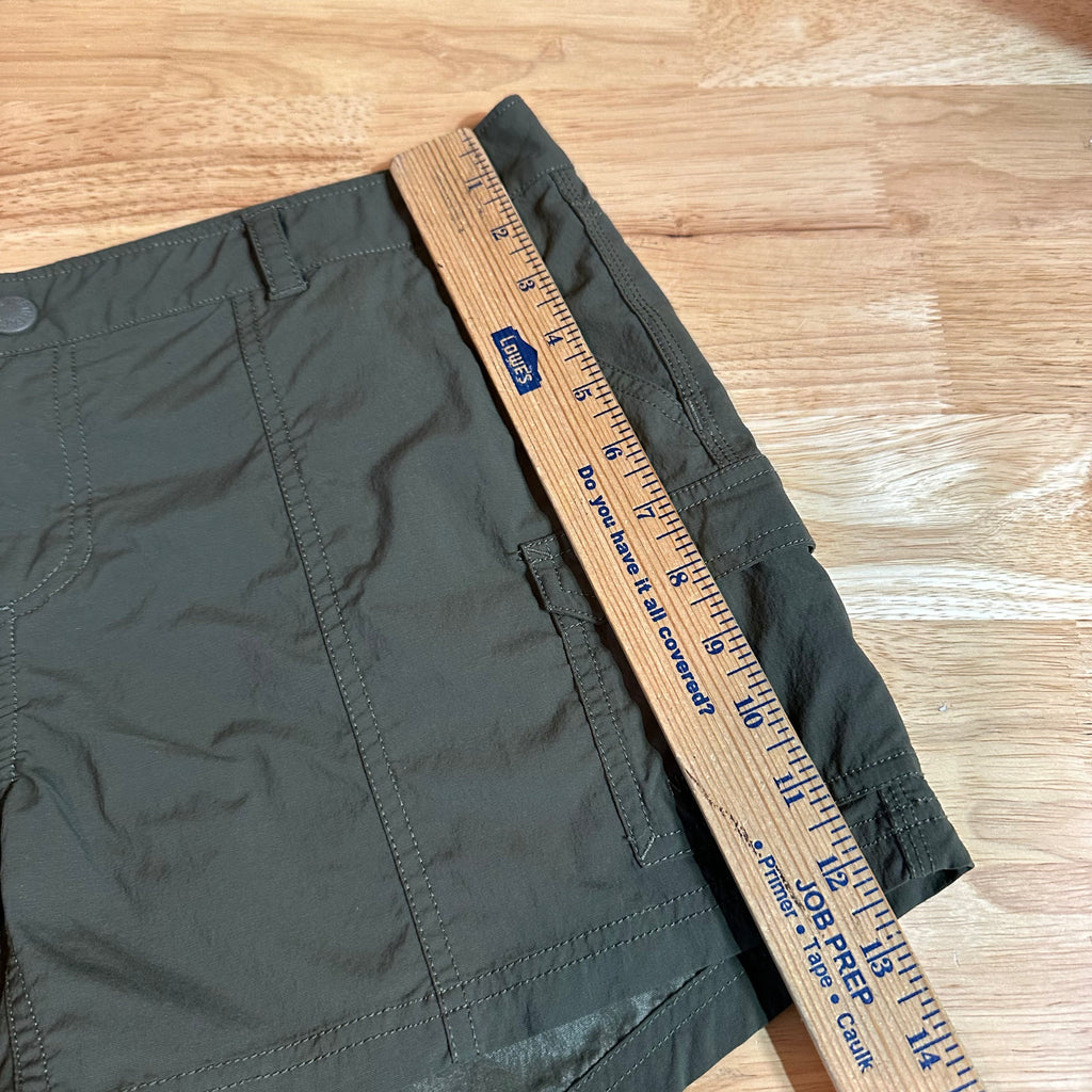 North Face Womens 12 Shorts