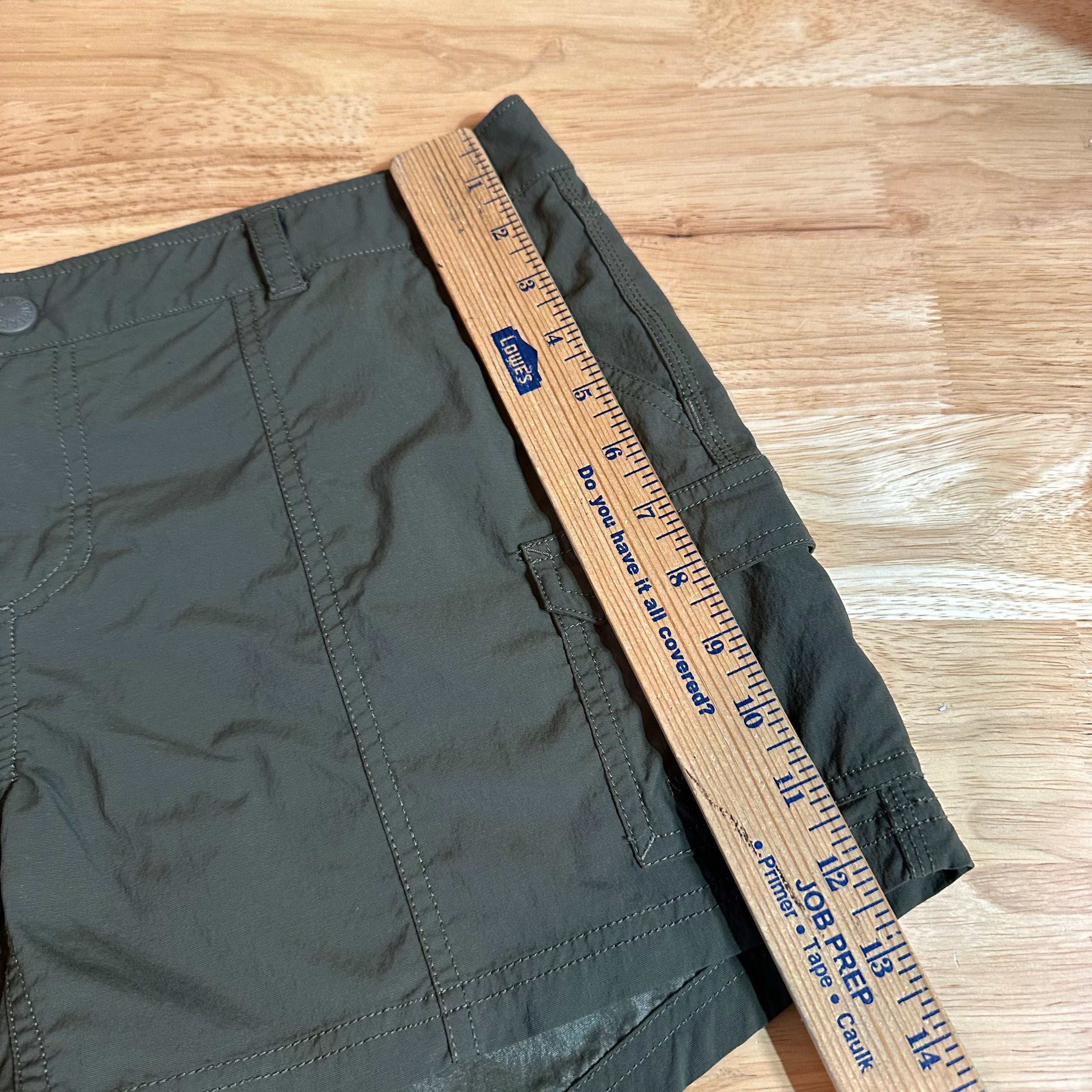 North Face Womens 12 Shorts