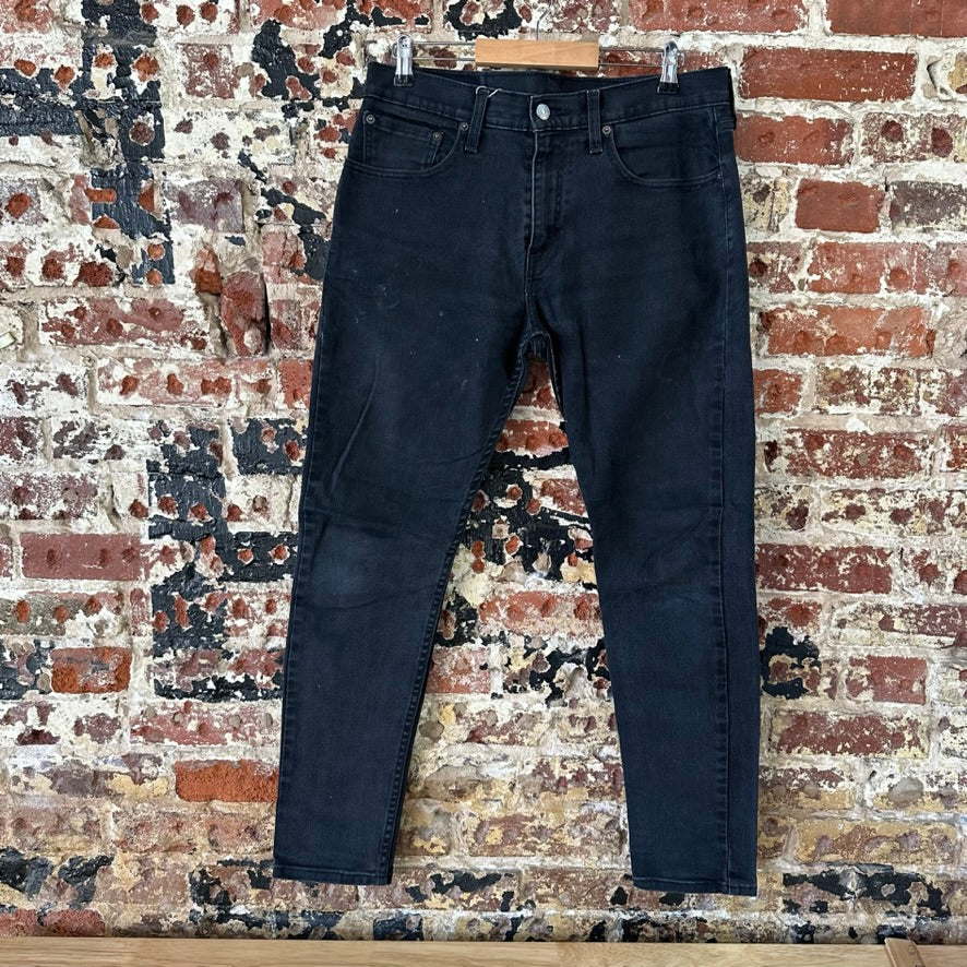 Levis 512 Slim Tapered Jeans Mens 31x30 Black (measures 34x28.5)