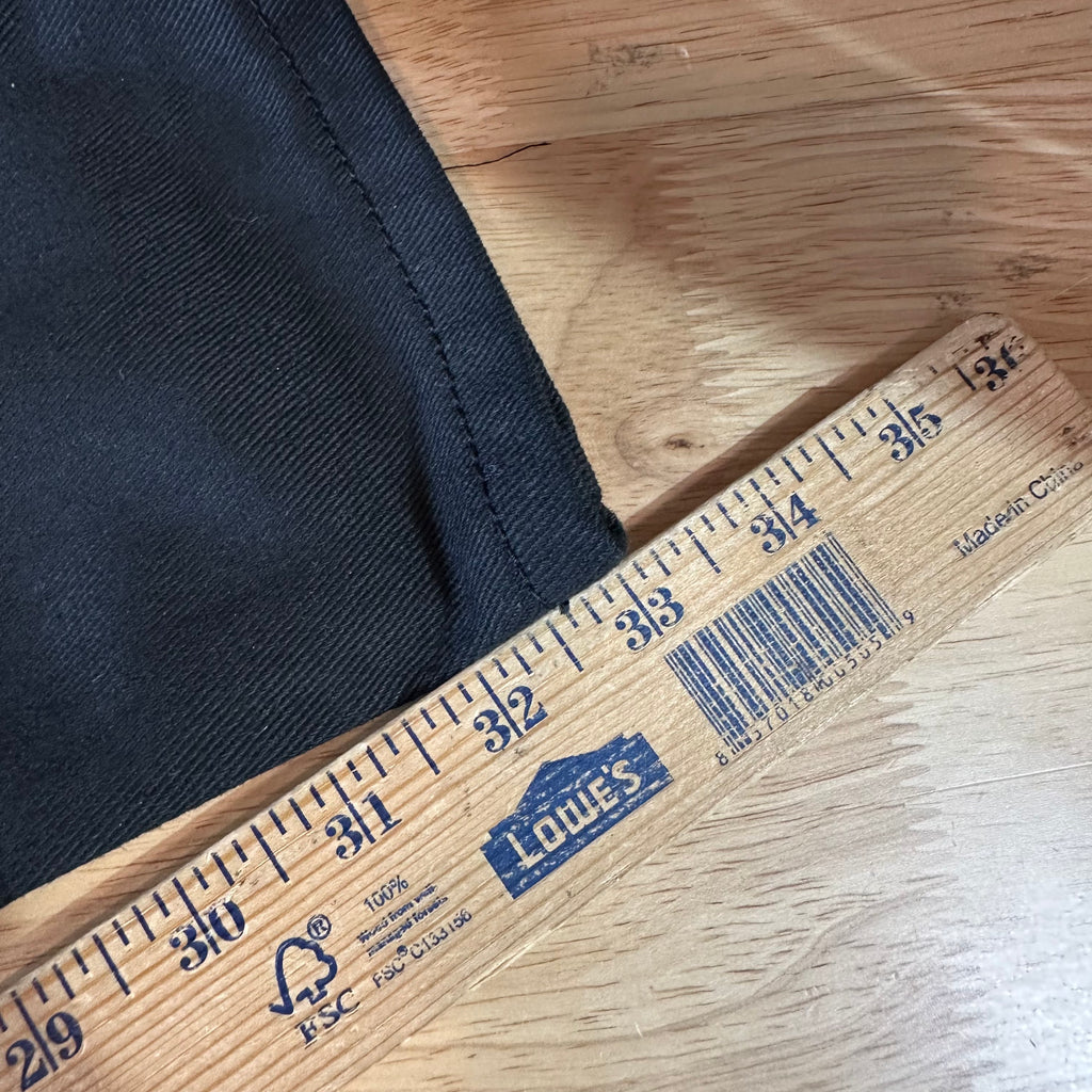 GS-115 Mens 38x34 Black Jeans
