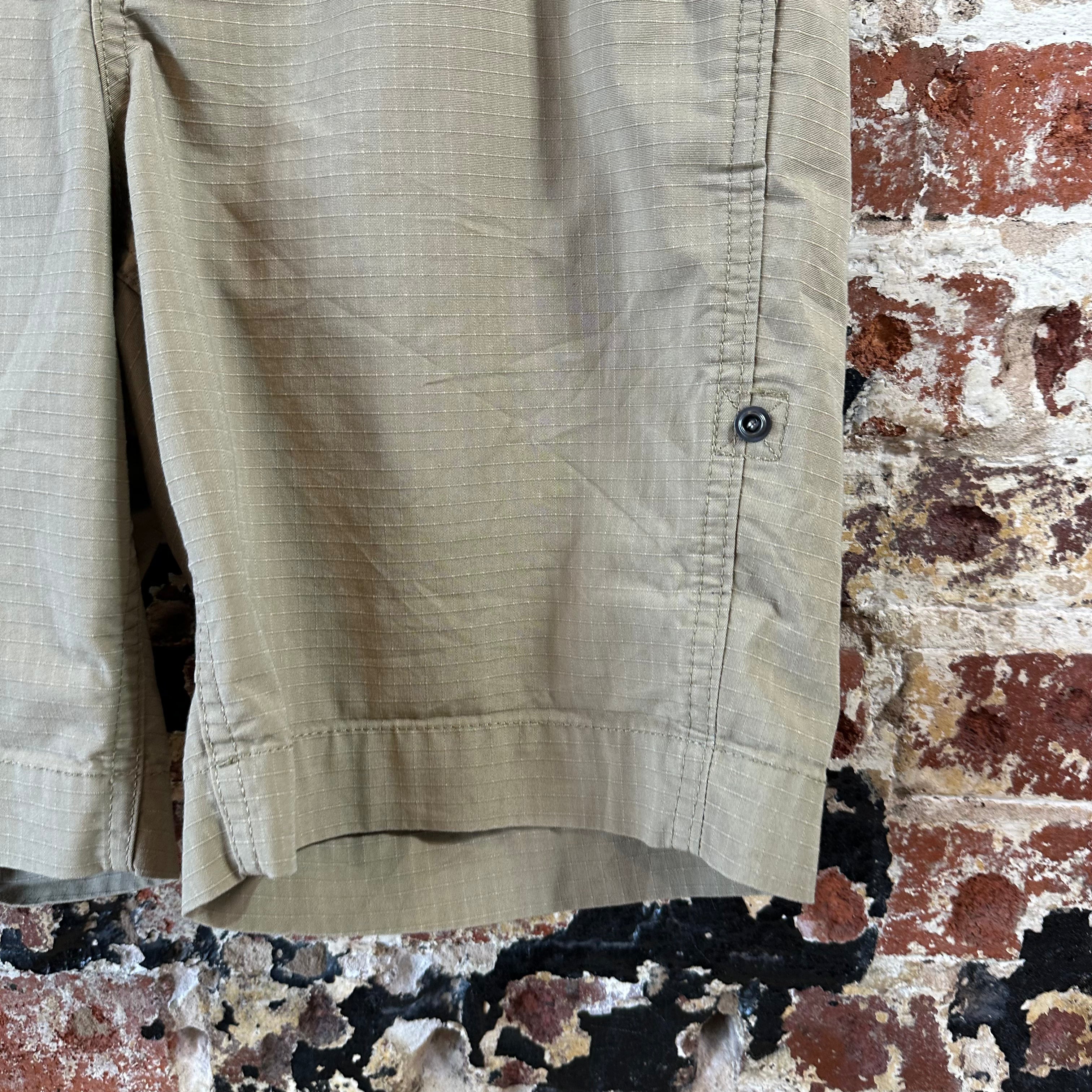 Carhartt Shorts Womens 8