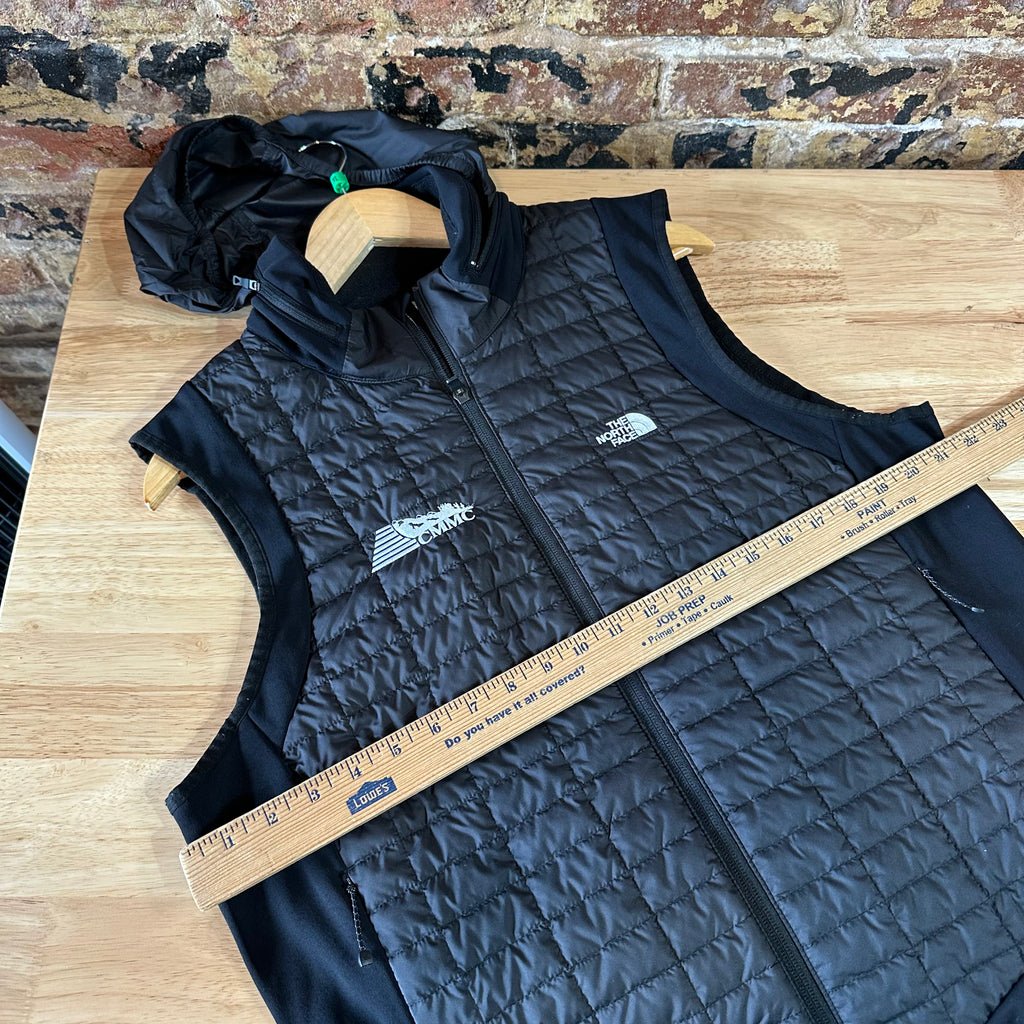 North Face Womens XL Black Vest