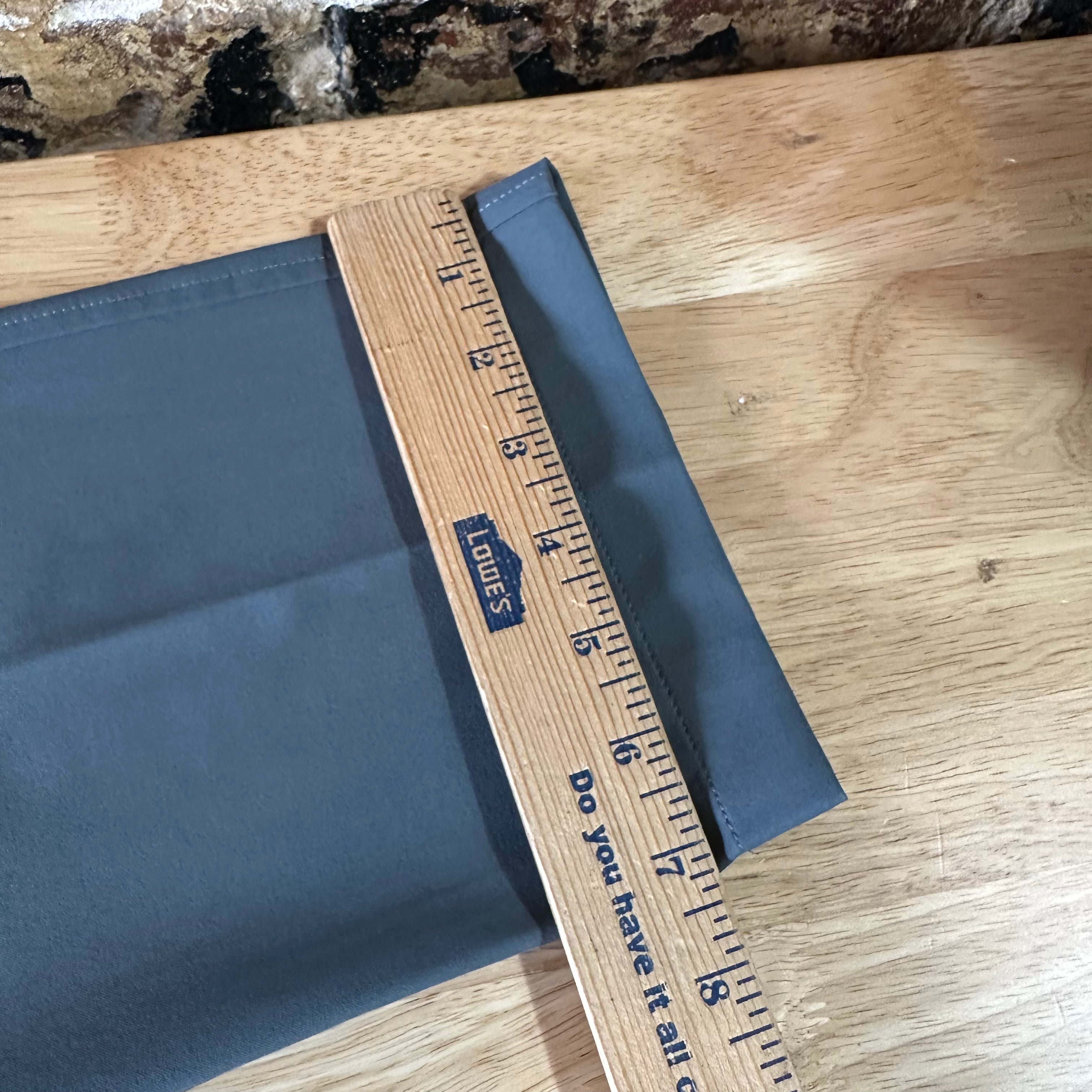 Under Armour Mens 34x30 Gray Pants