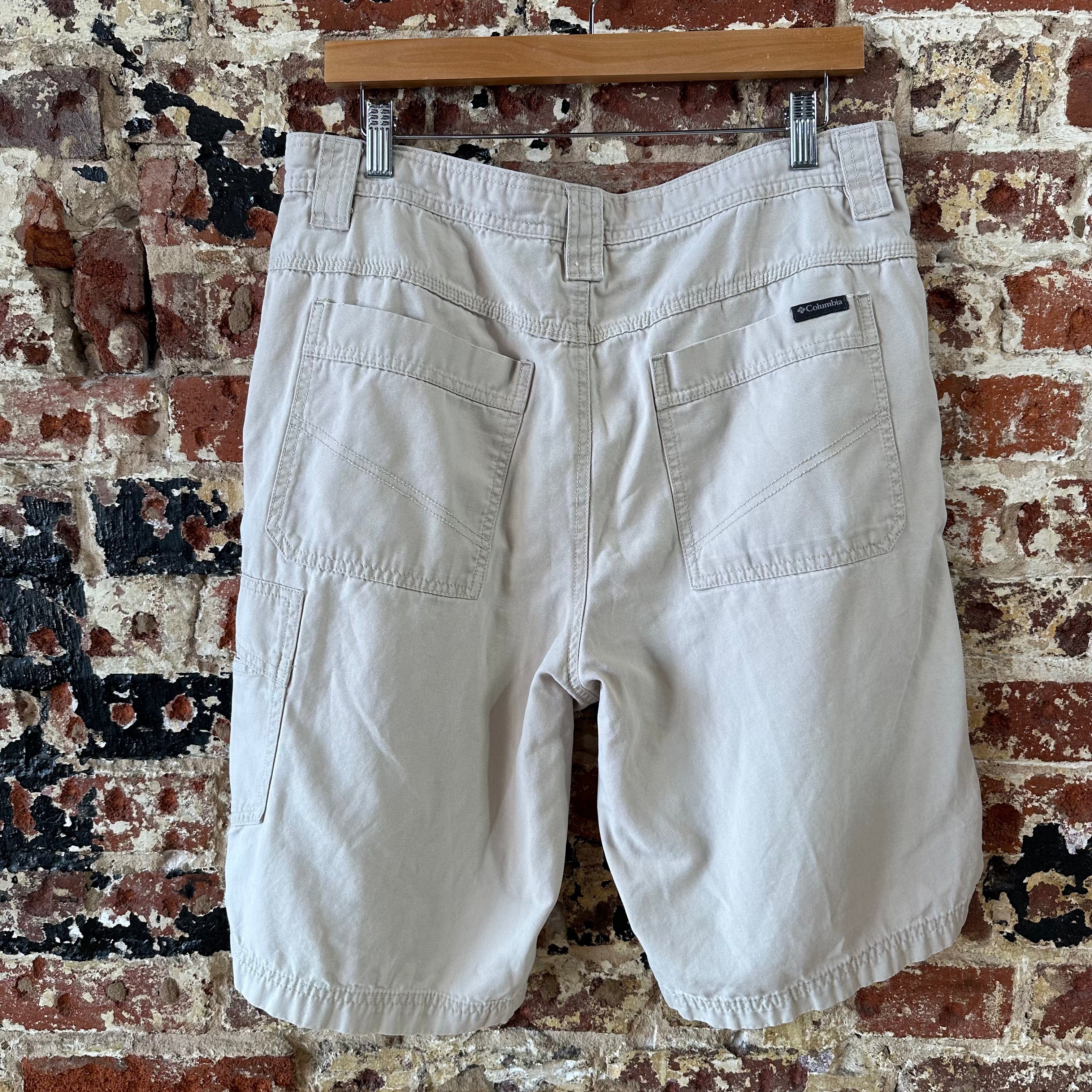 Columbia Shorts Men's Size XL Tan