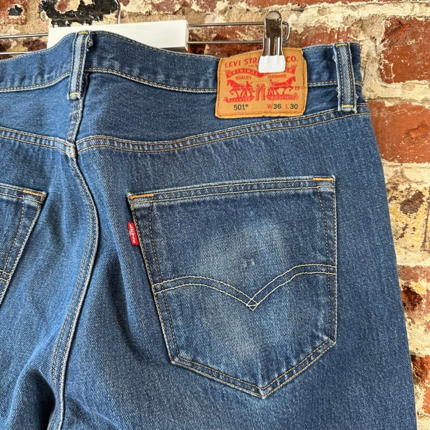 Levi's 501 Mens 36x30 Blue Jeans