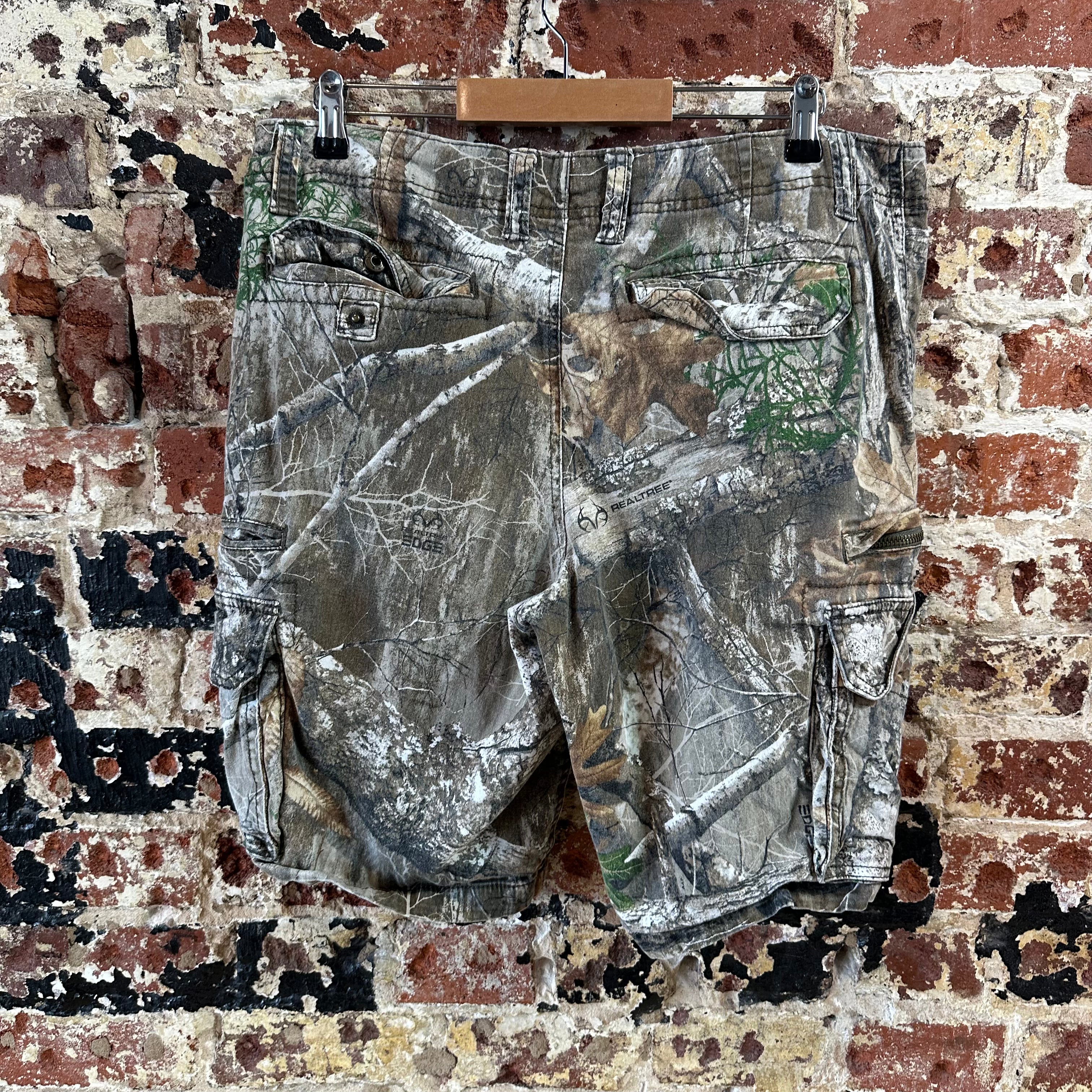 George Mens 36 Camo Shorts
