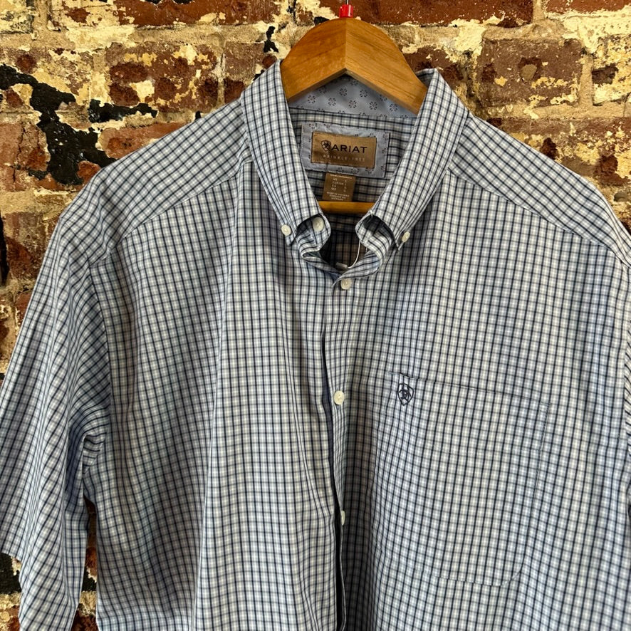 Ariat Men's Large Western Shirt