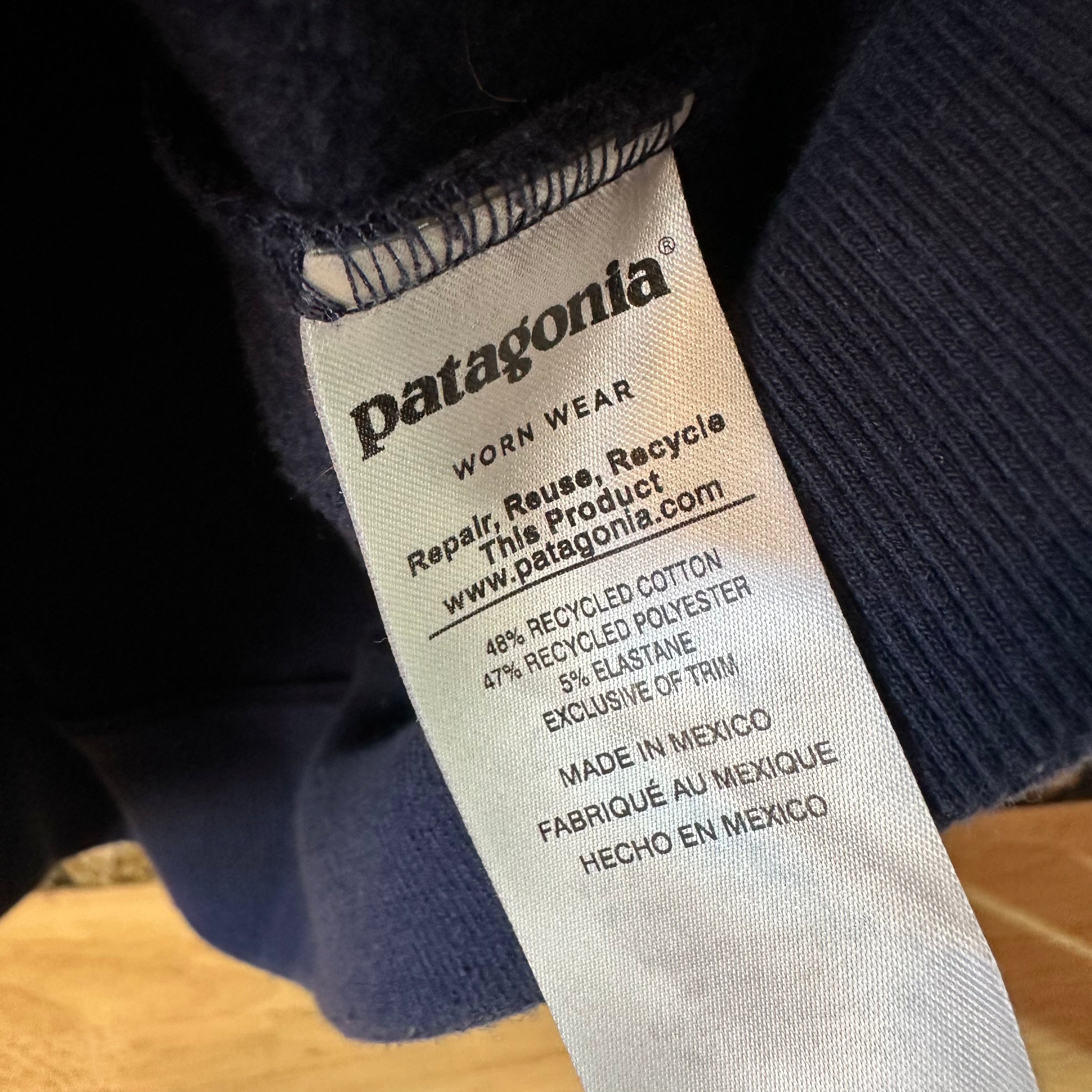 Patagonia Mens Medium Blue Hoodie