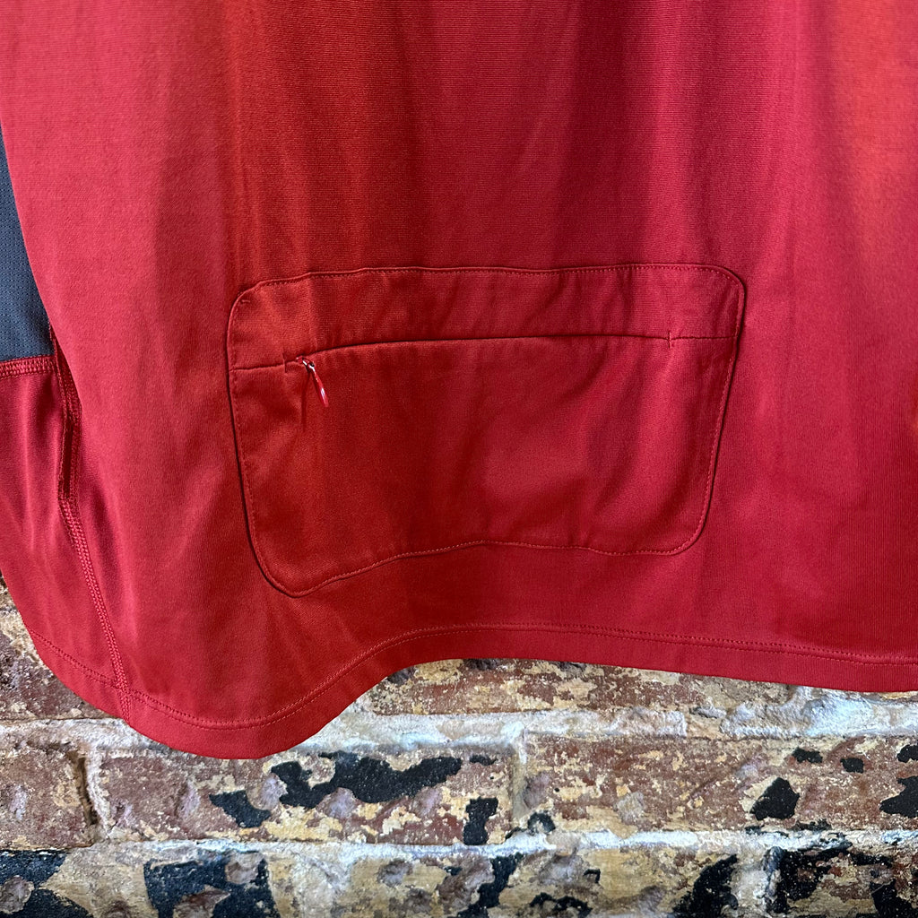 North Face Men's XL S/S Red Shirt