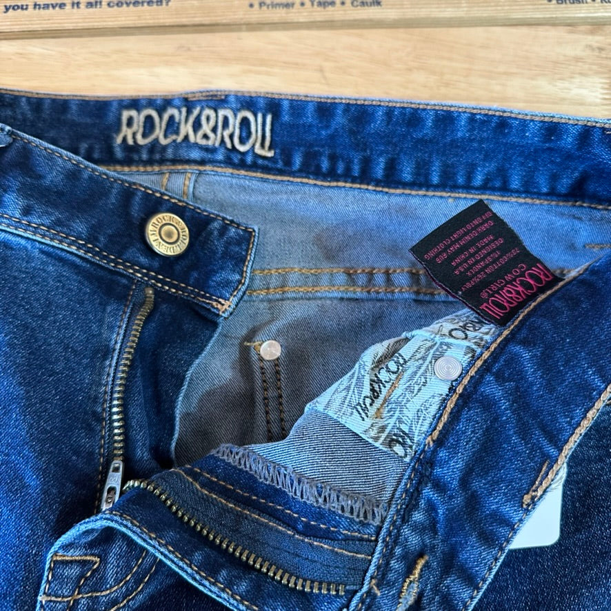 Rock & Roll Cowgirl Boyfriend Jeans Womens 27x32 Blue Denim Stretch Thick Stitch