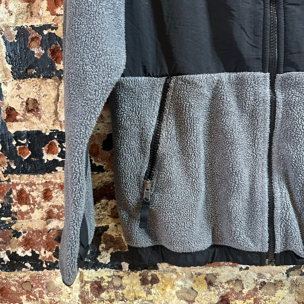 North Face Boys Medium Fleece Jacket
